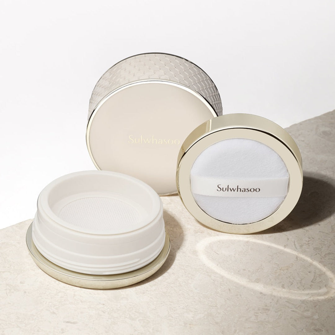 SULWHASOO Perfecting Powder 20g available on Koolseoul.com, your Korean Eshop from Seoul !