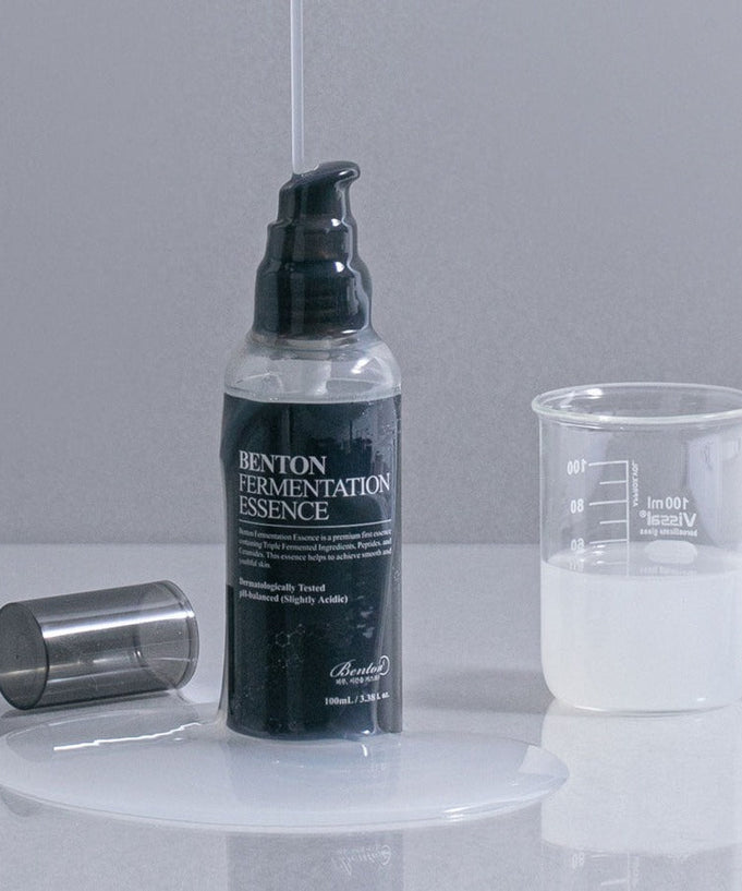 BENTON Fermentation Essence 100ml with hydrating formula for dry skin, perfect for reducing wrinkles and enhancing skin elasticity.