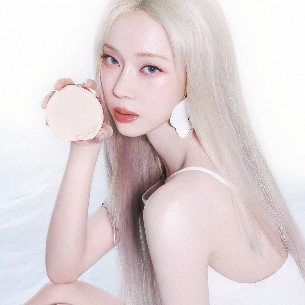 ESPOIR BE GLOW VOLUME CUSHION SPF42 PA+++ | Kool Seoul