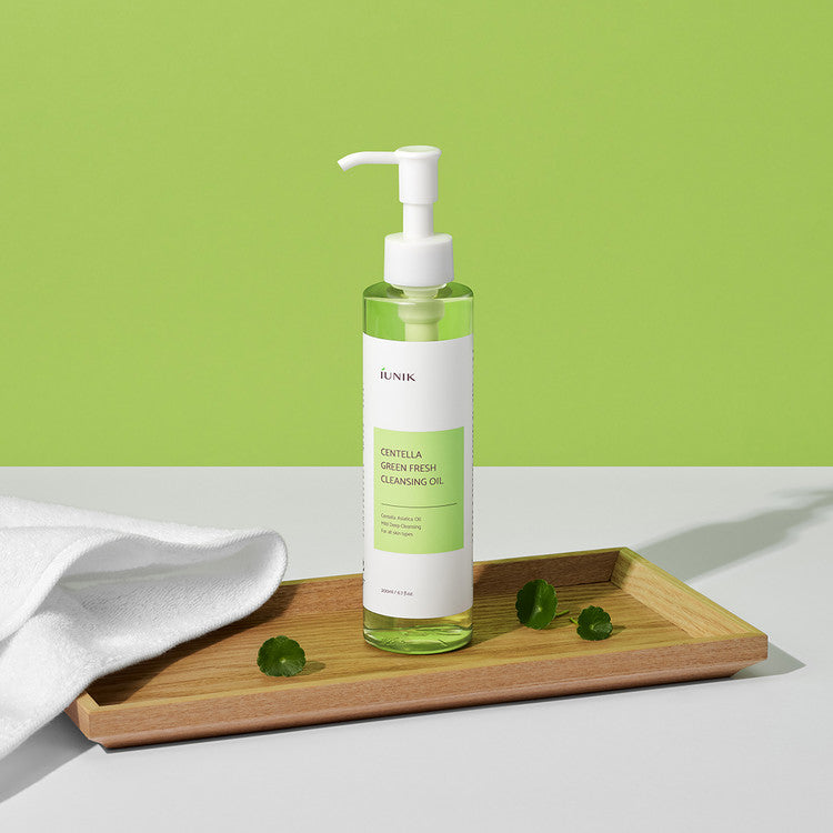 iUNIK Centella Green Fresh Cleansing Oil 200ml disponible sur Ma petite Coree, ton Eshop 100% K-beauty en direct de Seoul