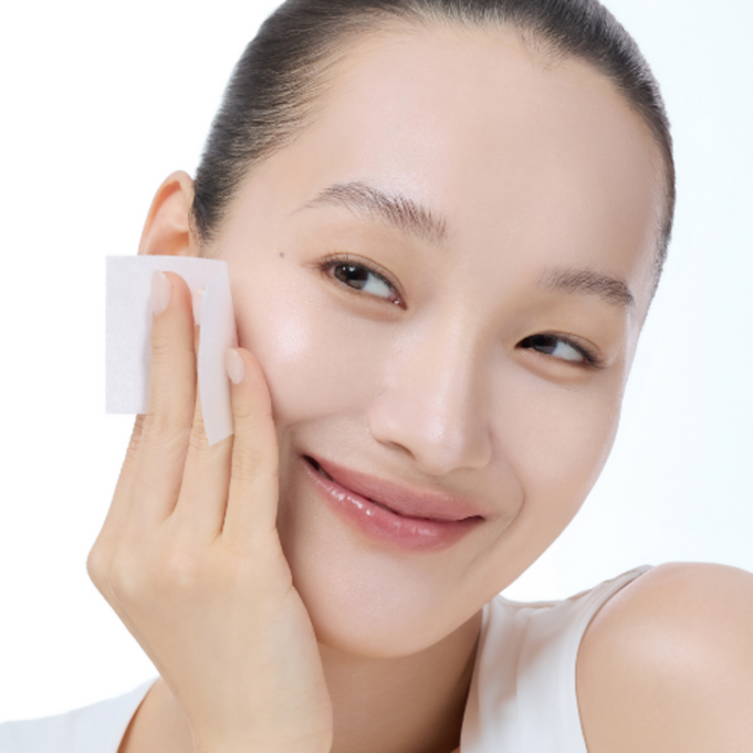 KLAIRS Freshly Juiced Vitamin Hwajalmeok Pad 80 sheets | Kool Seoul