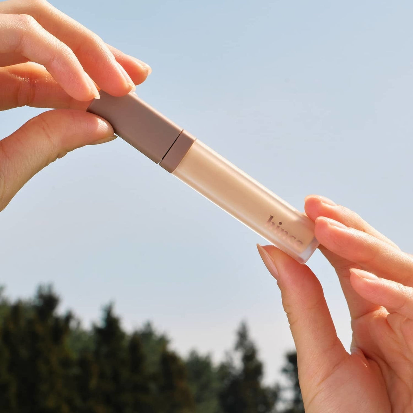 HINCE Second Skin Cover Concealer | Kool Seoul