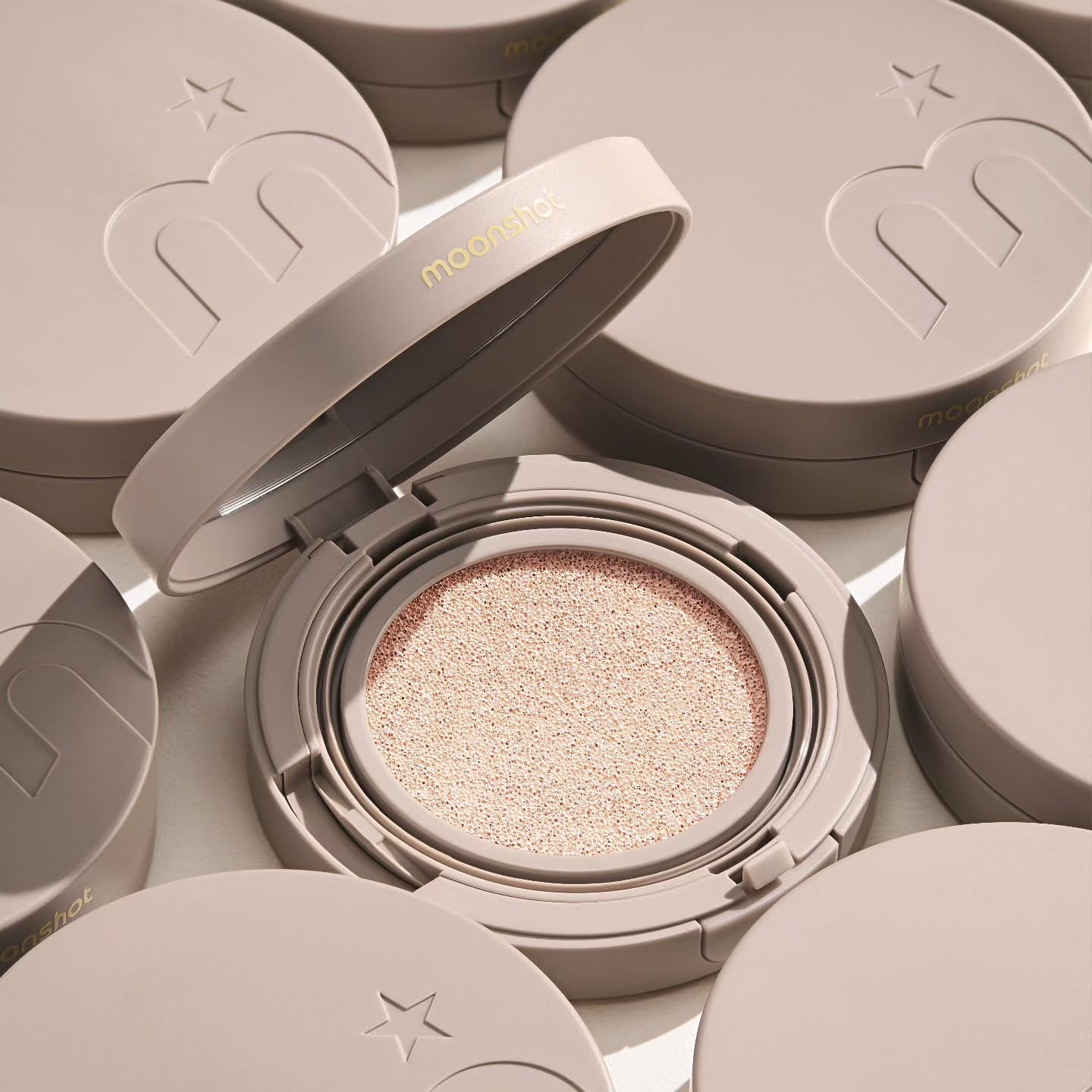 MOONSHOT Conscious Fit Cushion Foundation | Kool Seoul