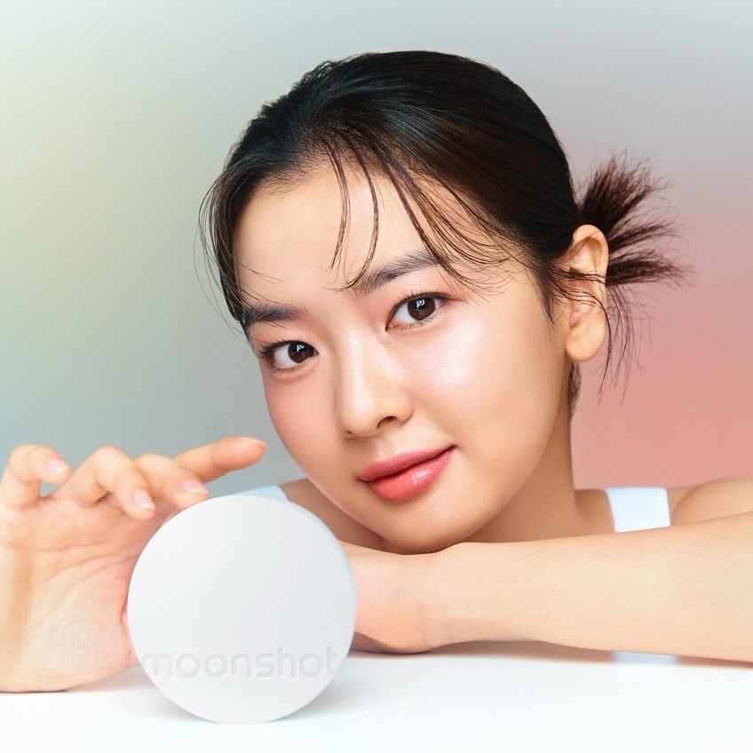 MOONSHOT Conscious Fit Glow Cushion Foundation | Kool Seoul
