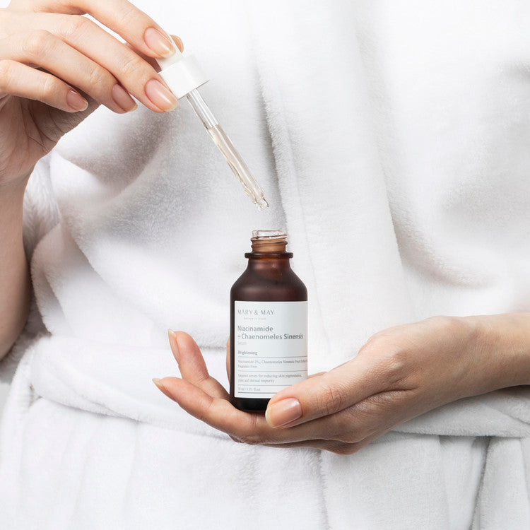 MARY & MAY Niacinamide + Chaenomeless Sinensis Serum 30ml | Kool Seoul
